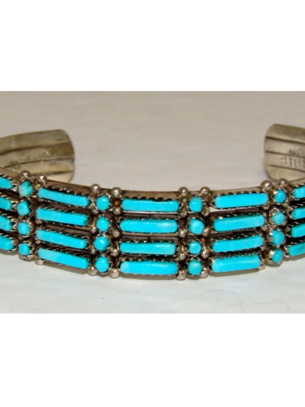 Vintage Zuni Petit Point Turquoise Cuff Bracelet Sterling Silver Old Pawn